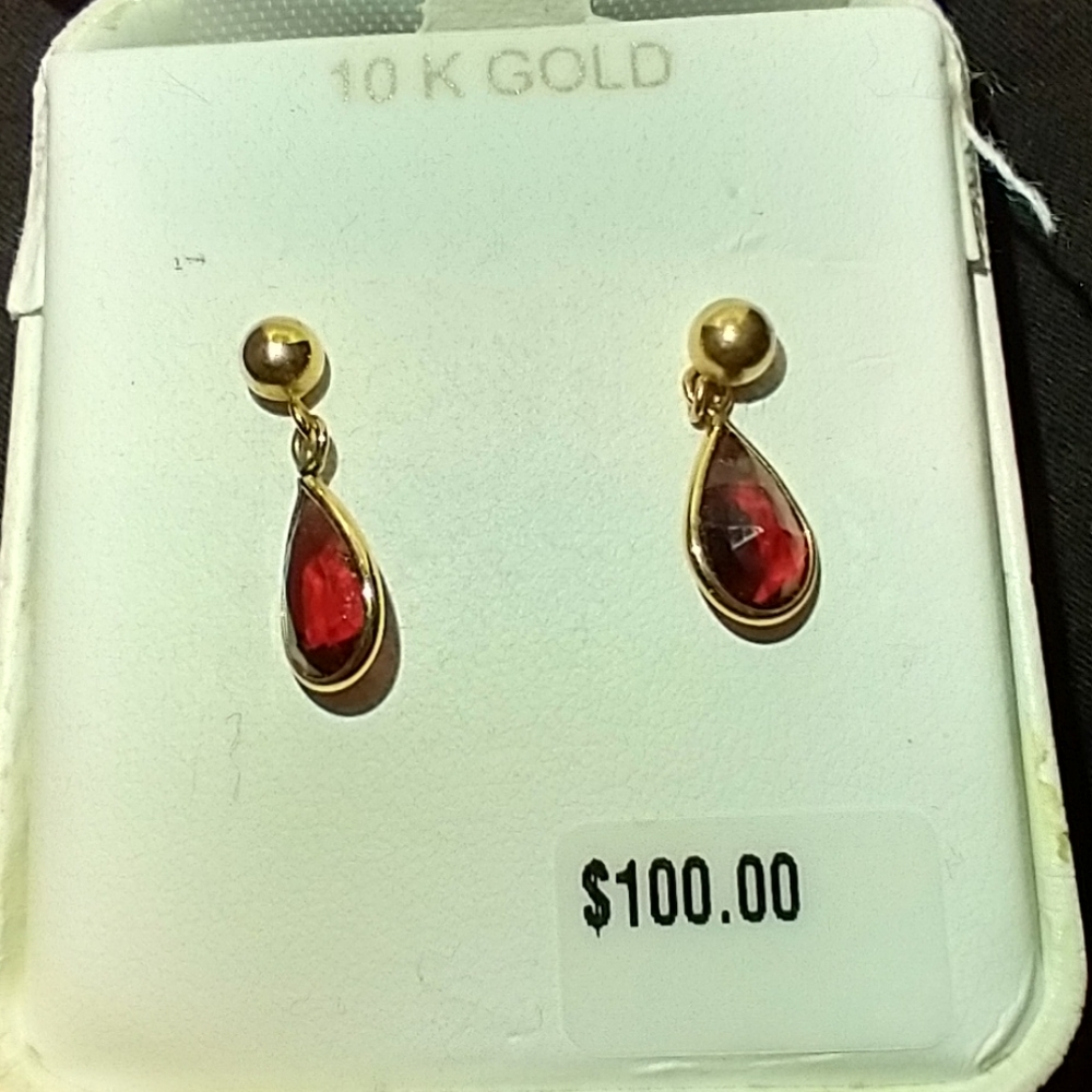 10k gold earrings